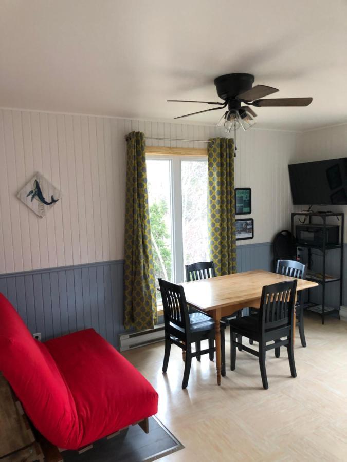 Chalets Les Chanterelles De Forillon L'Anse-au-Griffon Exteriér fotografie